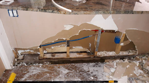 Water damage restoration process in Schererville, IN